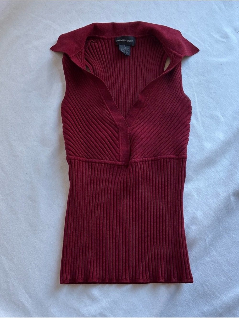 Prominence Ribbed Sleeveless Polo Top - Burgundy